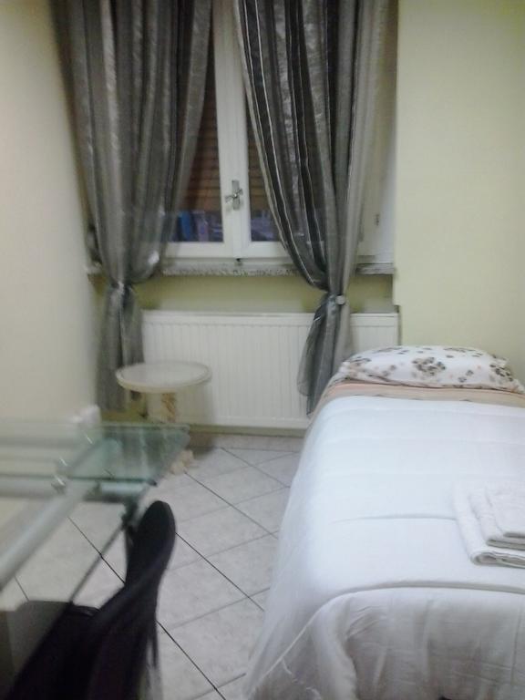 Apartamento Affittagemma Asti Exterior foto